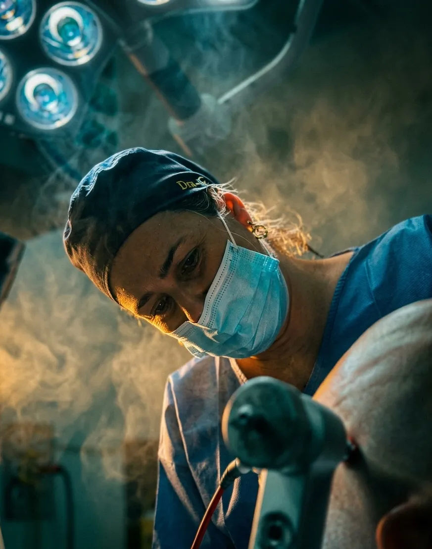 Dra. Vera Espino García — cirugía de tumor cerebral